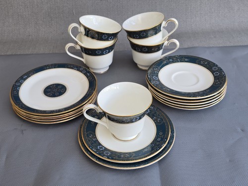 Royal doulton carlyle - royal, set