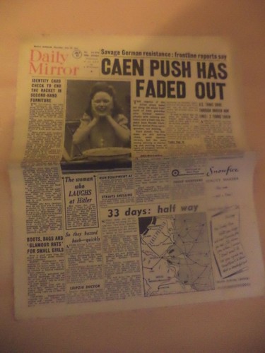 Daily mirror old vintage - vintage, orig