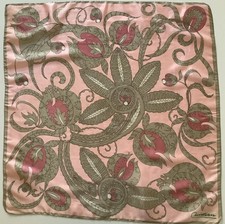 B1 A Pink Stylised Flower