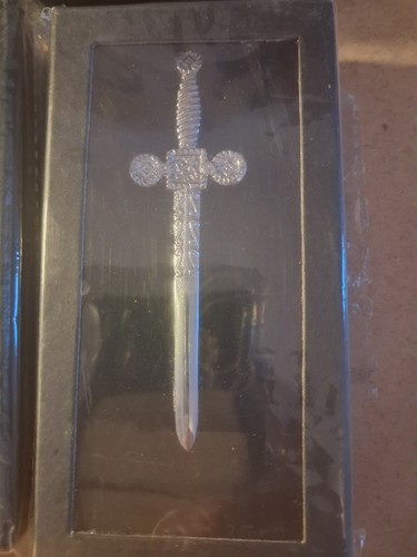 Scottish kilt pins - scottish,