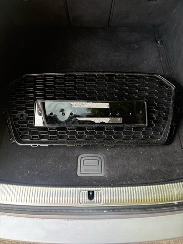 Audi grille gloss black - a4,