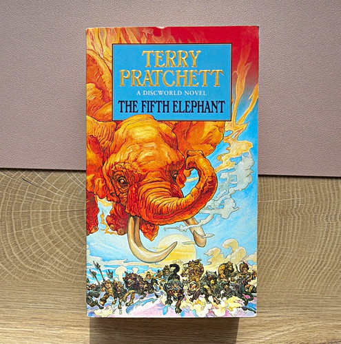Terry pratchett the fifth - the,