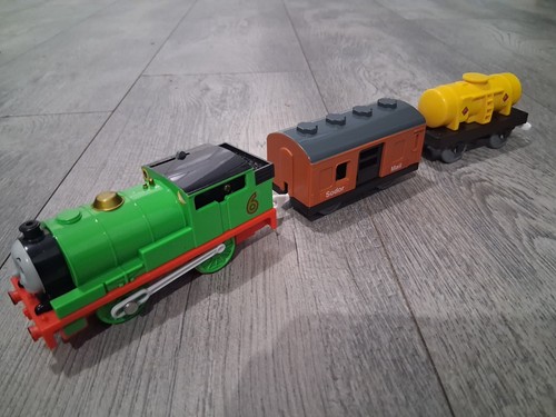 Thomas trackmaster percy - thomas,