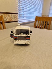 ROAD KINGS VOLVO F88/89 1/18th