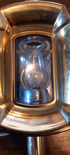 Vintage coach style - coach, lamp