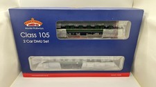 Bachmann 31-326 OO Gauge BR Class 105 DMU DCC Ready BR Green