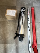 CST Berger Theodolite 32X in Hard Case with Tripod Staff and Instructions