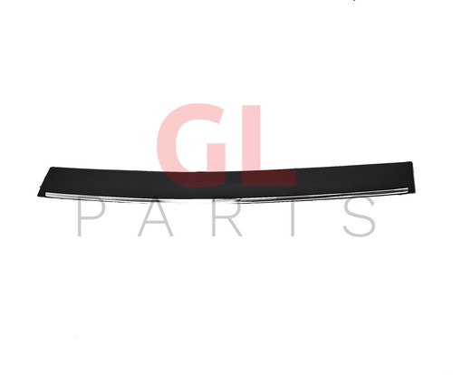 Front bumper moulding trim - front,