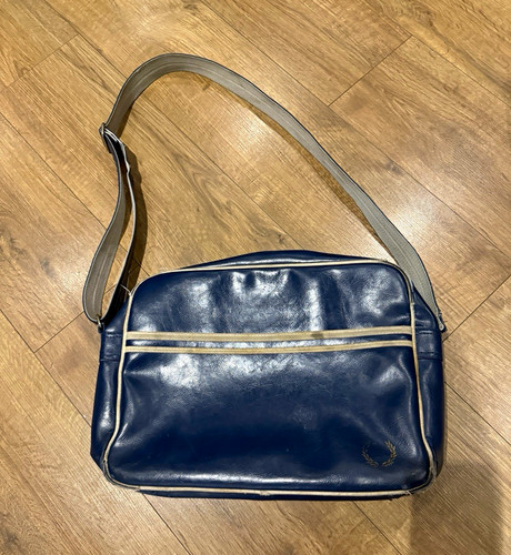 Vintage fred perry messenger - perry,