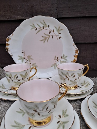 Royal albert fine bone china - fine,