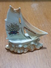 Lucky White Heather Crested