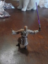 STAR WARS MACE WINDU FIGURE WITHN LIGHTSABER