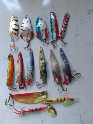 Collection metal fishing - of,