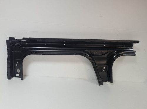 B592 right door sill - door,