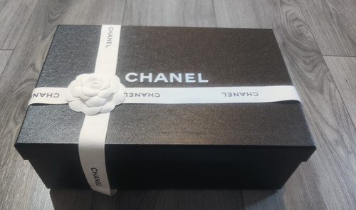 Authentic chanel black empty - authentic,