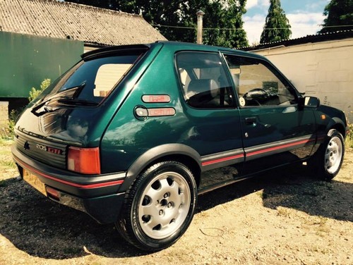 Peugeot 205 gti 9 mi16 - 1.9,,