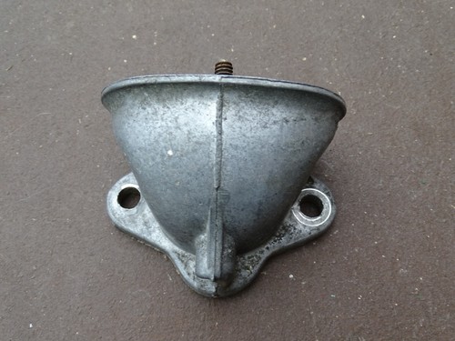 Carb elbow - 1, 1/2