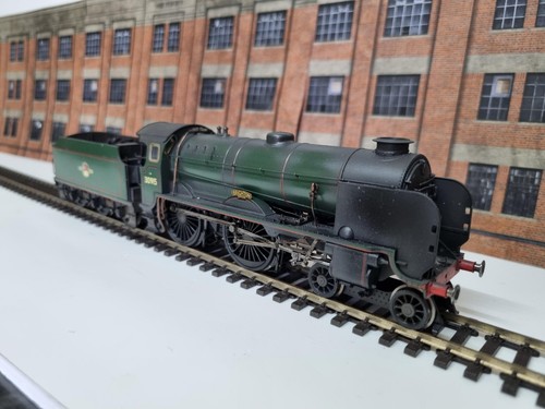 Hornby r2743 green schools - hornby,