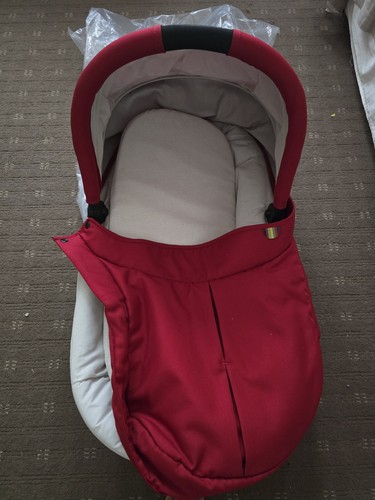 Mana papa sola - &, carrycot