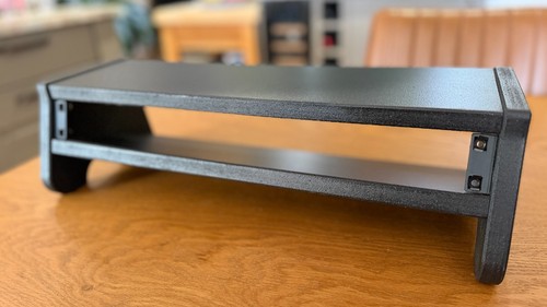 Freestanding desktop studio - desktop,