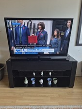 Sony Bravia 46 inch TV KDL-46NX713, Yamaha digital sound projector YSP-100