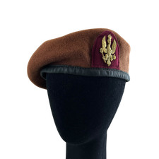 British Army Beret w Badge