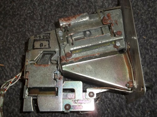 Fruit machine coin mechanism - coin,