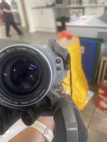 Sony handycam - sony,