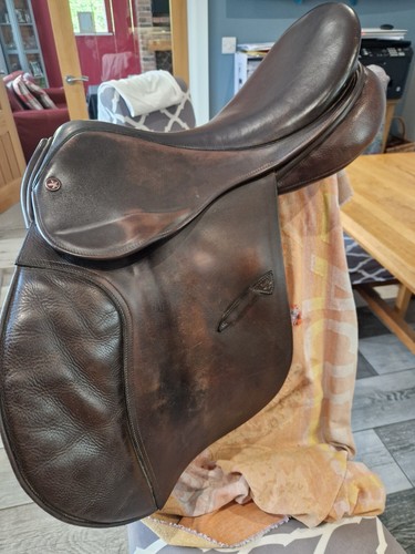 Falcon hawk event saddle - falcon,