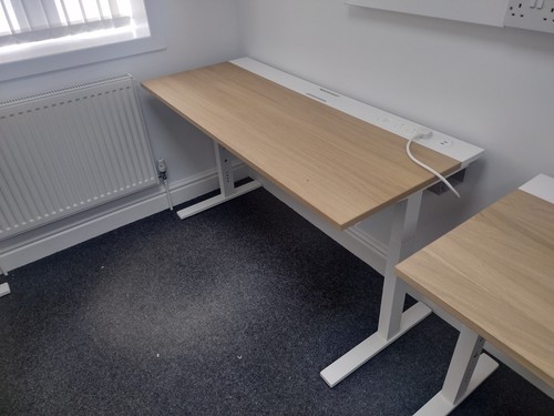 Ikea mittzon desk with power - desk,