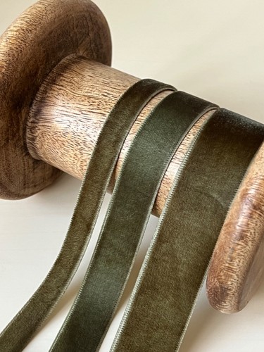 Vintage green dark - dark, sage