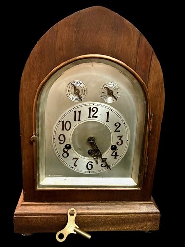 Junghans mantle clock b42 - mantle,