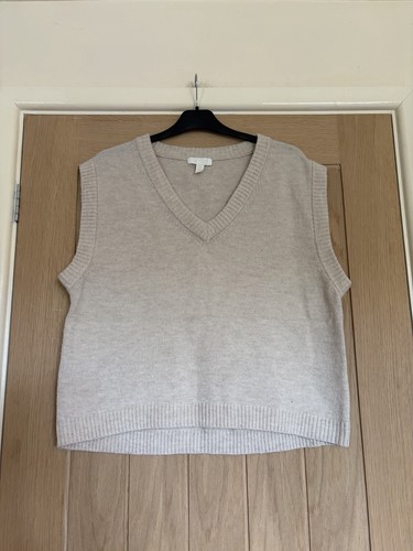 Knit neck sweater vest - v-neck,