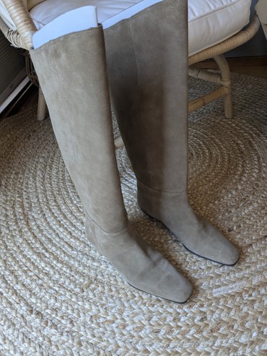 Gorgeous mango genuine suede - mango,