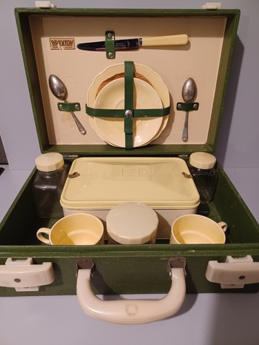 Vintage retro brexton picnic - vintage/retro,