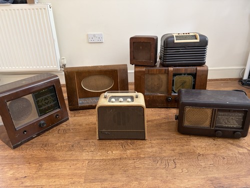 Vintage valve radio - vintage,