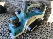 Makita 18v DKP180 LXT Planer