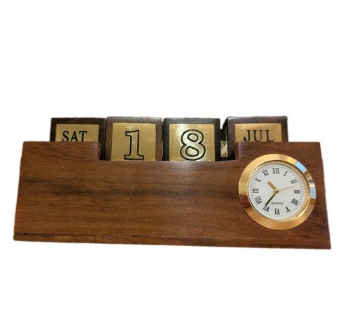 Vintage wood brass - &,