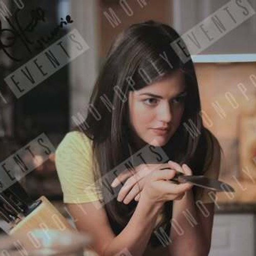 Lucy hale signed pretty - lucy,