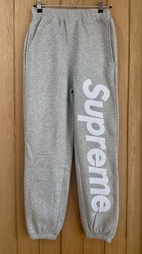 Supreme satin applique - satin,
