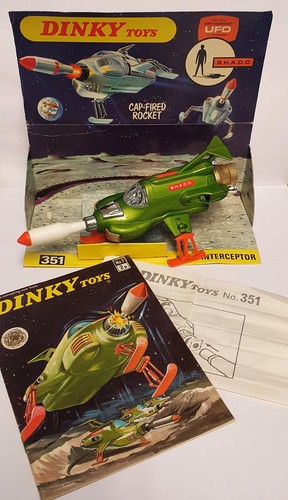 Dinky 351 ufo shado - dinky,