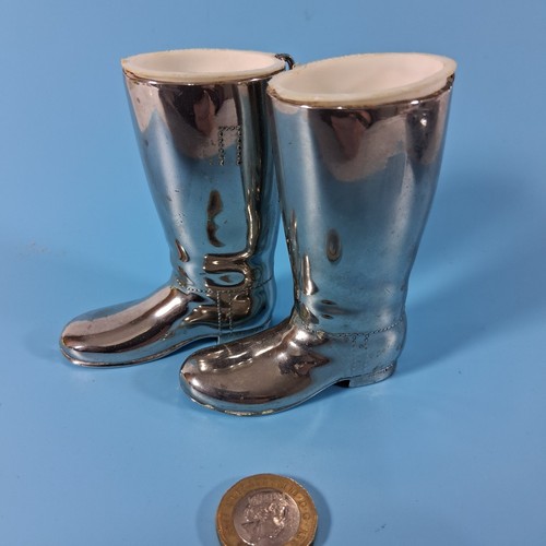 Pair grenadier silver - pair,