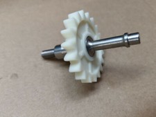 Honda CR 500 CR500 Water Pump Shaft Gear 19240-ML3-000 2000 2001 00 01