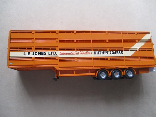 Corgi modern trucks livestock - modern,
