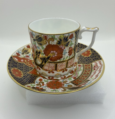 Royal crown derby - crown, curators