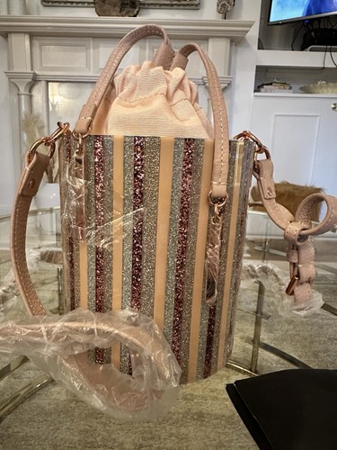 Mimco vine limited - mimco, d