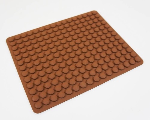 Small 10mm gum drop silicone - small,