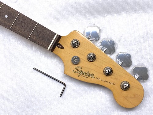 Genuine fender squier classic - genuine,