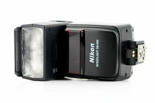 Nikon 600 speedlight flash - ,