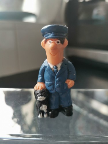 Postman pat vintage pvc - postman, 2.5"